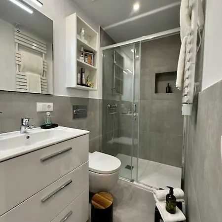 Apartment Montaltino 3 - Con Garaje - Centrico, Comodo, Cuidado - Cerca Playas