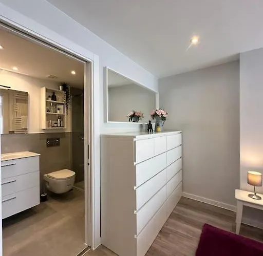 Apartamento Montaltino 3 - Con Garaje Opcional - Céntrico, Cómodo, Cuidado - Cerca Playas Corunha